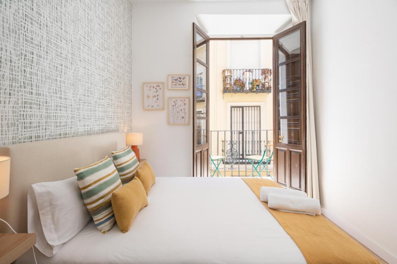 Apartamentos Luna Suites Palacio Dorita غرناطة المظهر الخارجي الصورة